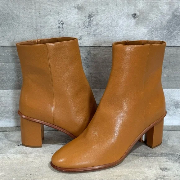 TORY BURCH BROOKE STAMPED HEEL BOOTIE IN CARAMEL CORN - SZ-10.US - Picture 2 of 12